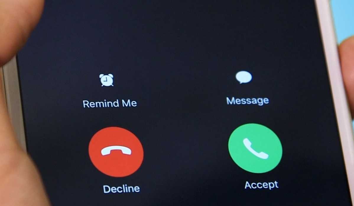 Входящий вызов на смартфоне. Звонок на iphone decline accept. Звонок Лог. Call Drops. Скрытые записи телефон